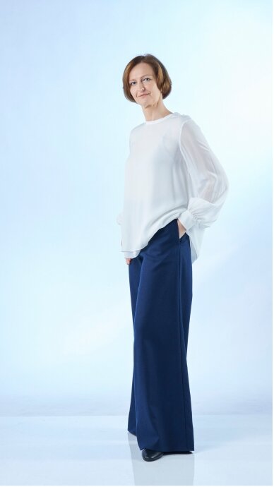 Elegant trousers for women